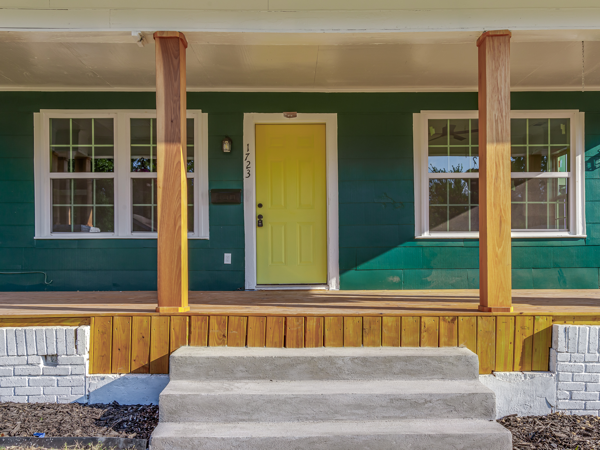 Property thumbnail image