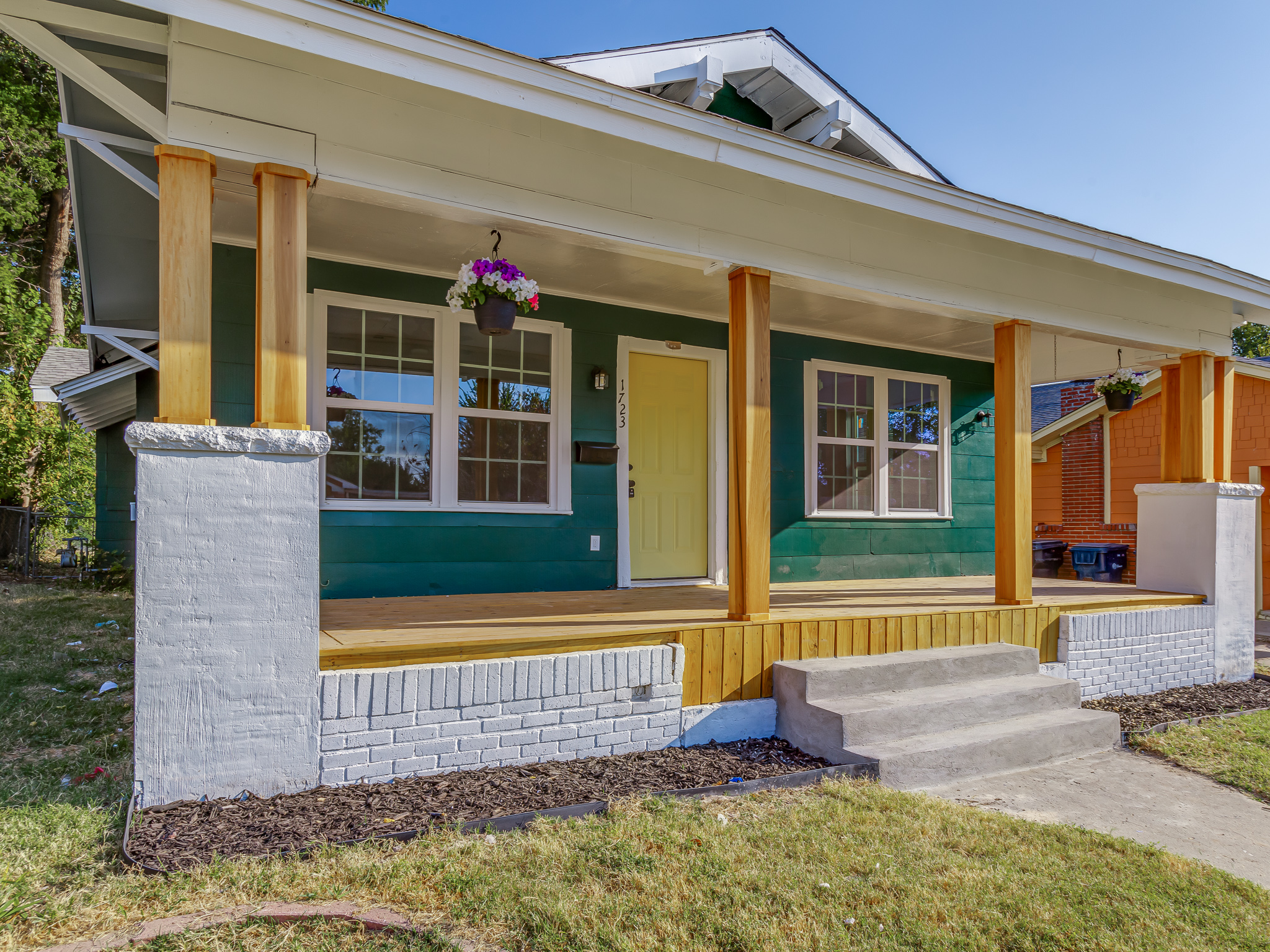 Property thumbnail image